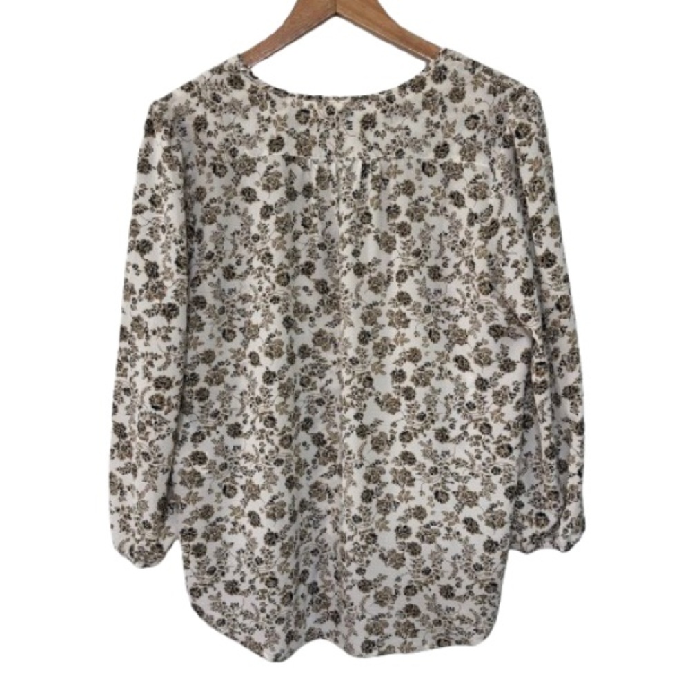Fun2Fun Floral Print Blouse Size M - Picture 2 of 4